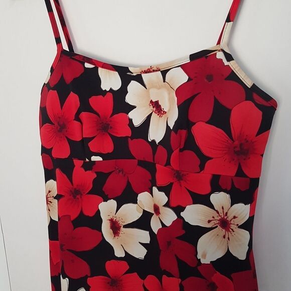 Reitmans Red Floral Mini Dress - Picture 9 of 12